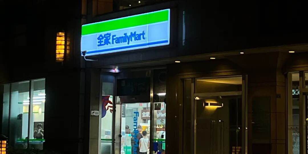 很多感情的结局，不是不爱了，是累够了